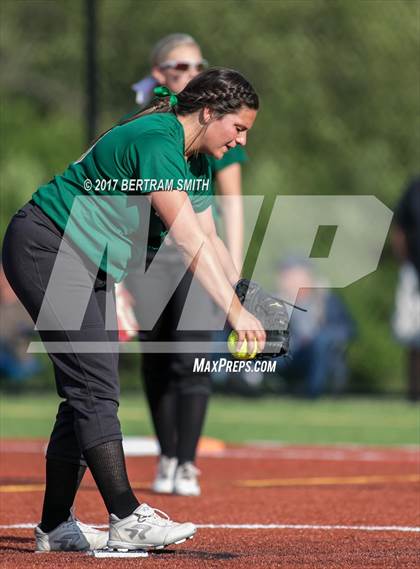 Thumbnail 3 in Orchard Park vs. Williamsville North (Section 6 Class AA Final) photogallery.