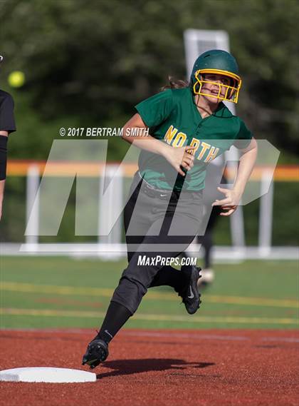Thumbnail 3 in Orchard Park vs. Williamsville North (Section 6 Class AA Final) photogallery.