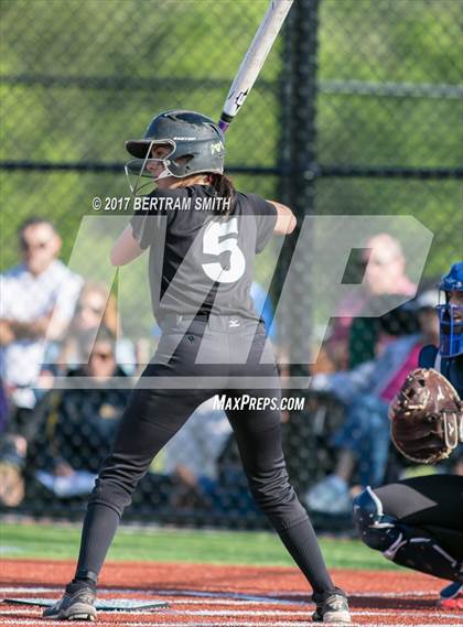 Thumbnail 3 in Orchard Park vs. Williamsville North (Section 6 Class AA Final) photogallery.