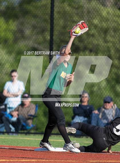 Thumbnail 2 in Orchard Park vs. Williamsville North (Section 6 Class AA Final) photogallery.