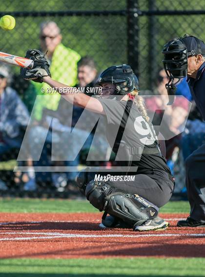 Thumbnail 2 in Orchard Park vs. Williamsville North (Section 6 Class AA Final) photogallery.