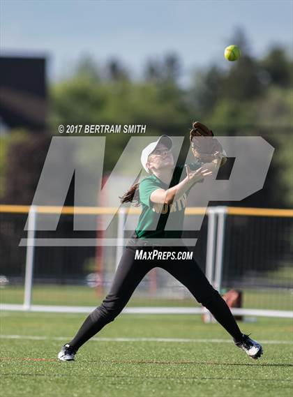 Thumbnail 3 in Orchard Park vs. Williamsville North (Section 6 Class AA Final) photogallery.