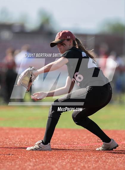 Thumbnail 3 in Orchard Park vs. Williamsville North (Section 6 Class AA Final) photogallery.