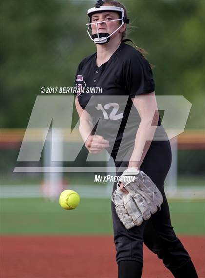 Thumbnail 1 in Orchard Park vs. Williamsville North (Section 6 Class AA Final) photogallery.
