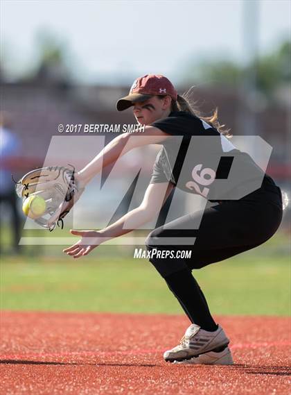 Thumbnail 2 in Orchard Park vs. Williamsville North (Section 6 Class AA Final) photogallery.