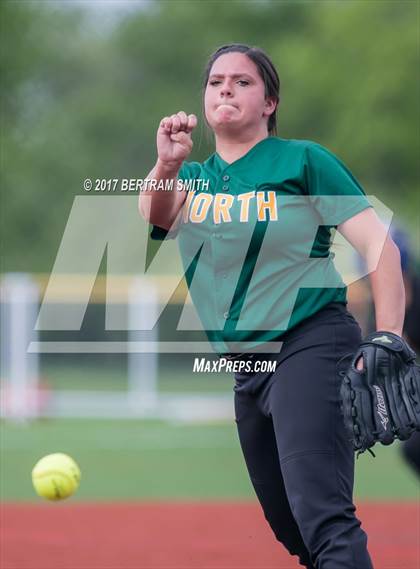 Thumbnail 2 in Orchard Park vs. Williamsville North (Section 6 Class AA Final) photogallery.