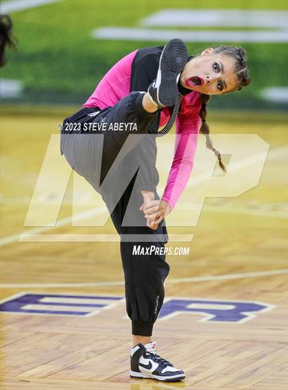 Thumbnail 2 in Arapahoe CHSAA Spirit Hip Hop photogallery.