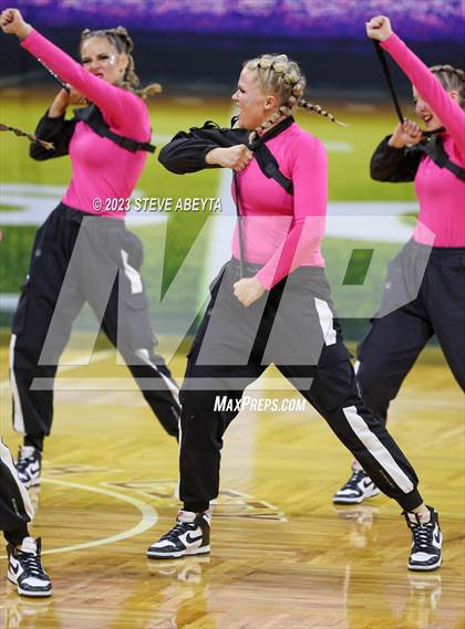 Thumbnail 3 in Arapahoe CHSAA Spirit Hip Hop photogallery.