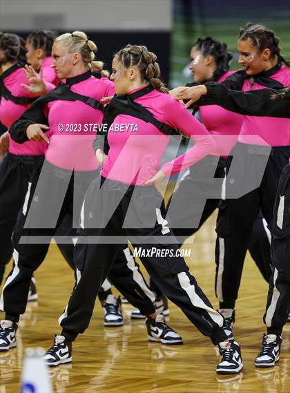 Thumbnail 1 in Arapahoe CHSAA Spirit Hip Hop photogallery.