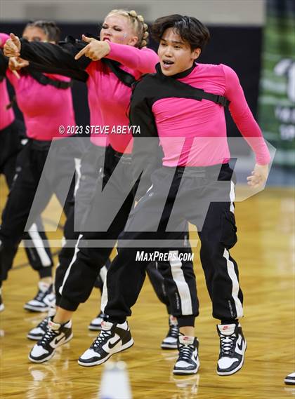 Thumbnail 2 in Arapahoe CHSAA Spirit Hip Hop photogallery.