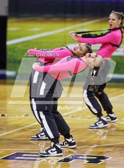 Thumbnail 3 in Arapahoe CHSAA Spirit Hip Hop photogallery.