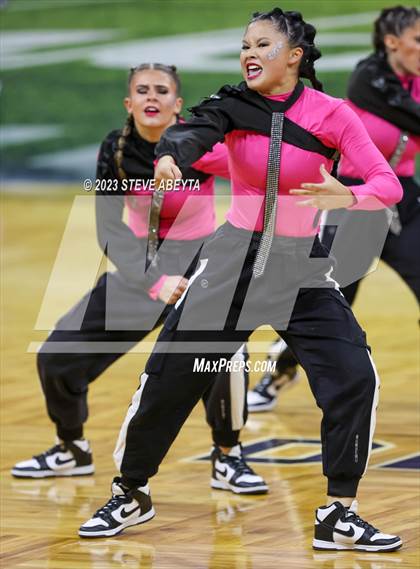 Thumbnail 3 in Arapahoe CHSAA Spirit Hip Hop photogallery.