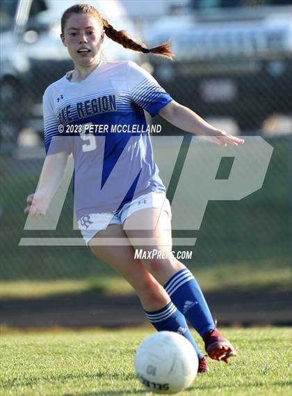 Thumbnail 2 in JV: North Yarmouth Academy @ Lake Region photogallery.
