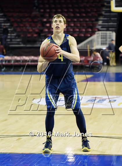 Thumbnail 3 in Yuma Catholic vs. Pima (AIA D4 Semifinal) photogallery.