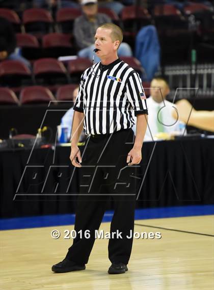 Thumbnail 2 in Yuma Catholic vs. Pima (AIA D4 Semifinal) photogallery.