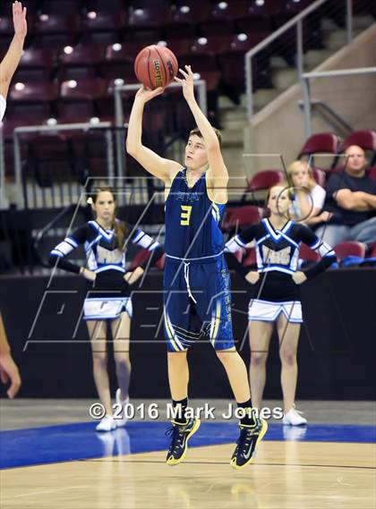 Thumbnail 2 in Yuma Catholic vs. Pima (AIA D4 Semifinal) photogallery.