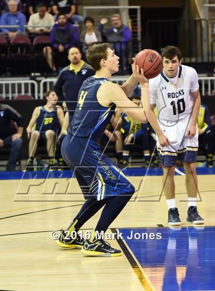 Thumbnail 2 in Yuma Catholic vs. Pima (AIA D4 Semifinal) photogallery.