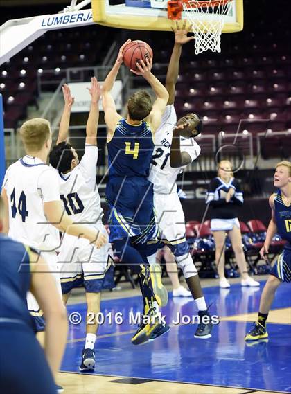 Thumbnail 3 in Yuma Catholic vs. Pima (AIA D4 Semifinal) photogallery.