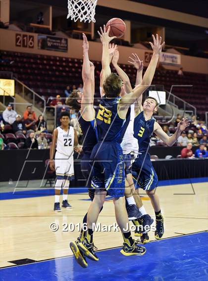 Thumbnail 3 in Yuma Catholic vs. Pima (AIA D4 Semifinal) photogallery.