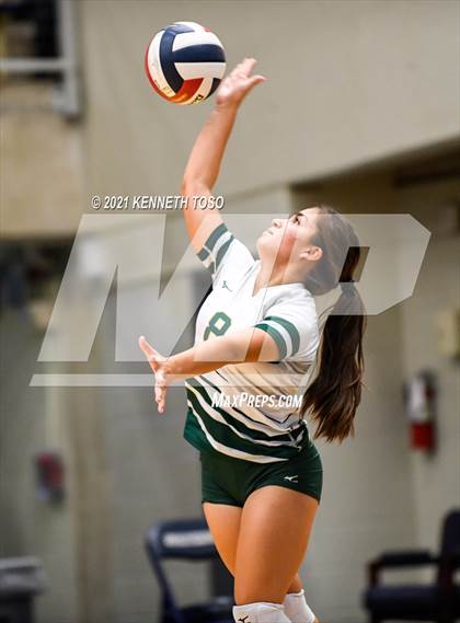 Thumbnail 3 in Taft @ Holmes photogallery.