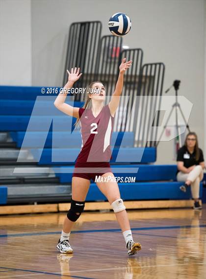 Thumbnail 2 in E.D. White @ Ursuline Academy (LHSAA Division III 2nd Round) photogallery.