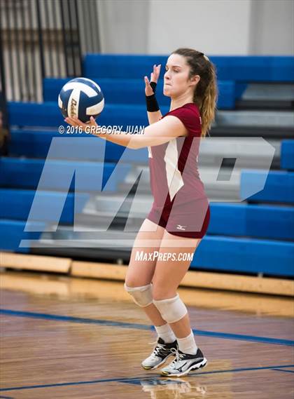 Thumbnail 2 in E.D. White @ Ursuline Academy (LHSAA Division III 2nd Round) photogallery.