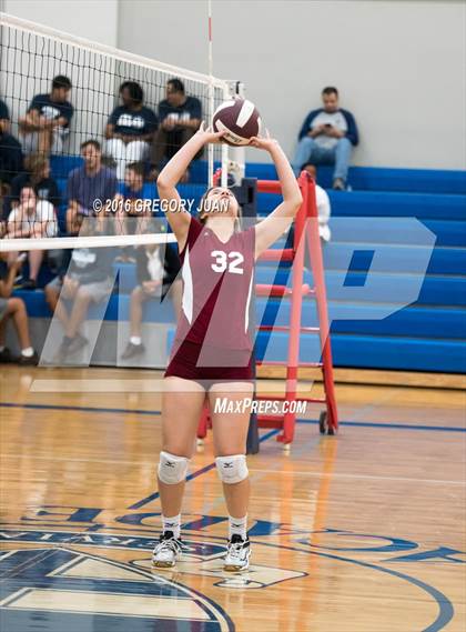 Thumbnail 1 in E.D. White @ Ursuline Academy (LHSAA Division III 2nd Round) photogallery.