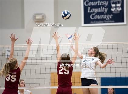 Thumbnail 3 in E.D. White @ Ursuline Academy (LHSAA Division III 2nd Round) photogallery.