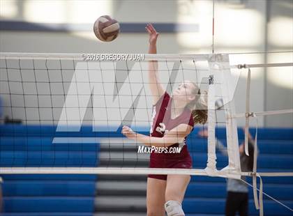 Thumbnail 3 in E.D. White @ Ursuline Academy (LHSAA Division III 2nd Round) photogallery.