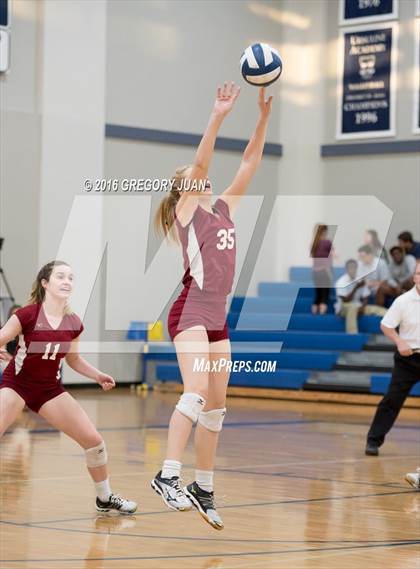 Thumbnail 2 in E.D. White @ Ursuline Academy (LHSAA Division III 2nd Round) photogallery.