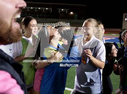 Thumbnail 2 in Lamar vs Pearce (UIL 6A Bi-District Playoff Division 2) photogallery.