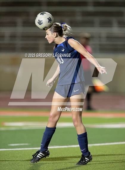 Thumbnail 1 in Lamar vs Pearce (UIL 6A Bi-District Playoff Division 2) photogallery.