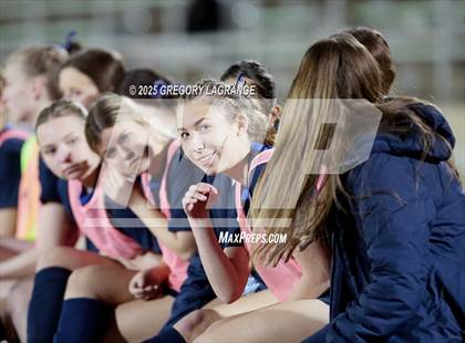 Thumbnail 3 in Lamar vs Pearce (UIL 6A Bi-District Playoff Division 2) photogallery.
