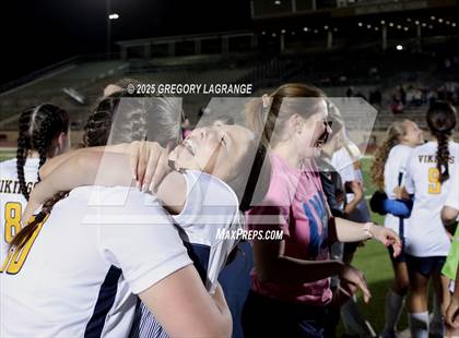 Thumbnail 1 in Lamar vs Pearce (UIL 6A Bi-District Playoff Division 2) photogallery.