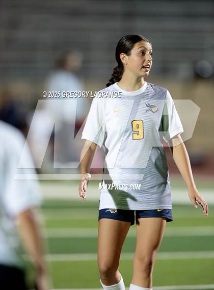 Thumbnail 2 in Lamar vs Pearce (UIL 6A Bi-District Playoff Division 2) photogallery.