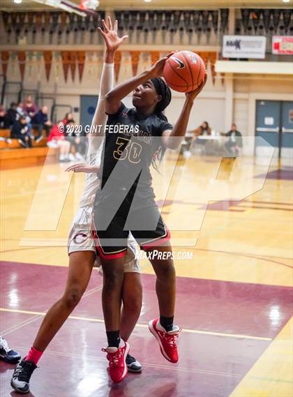 Thumbnail 3 in Salesian College Preparatory vs. Chaminade (West Coast Jamboree) photogallery.