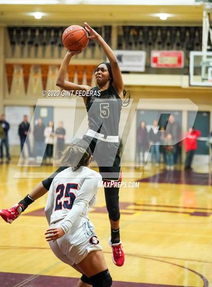 Thumbnail 3 in Salesian College Preparatory vs. Chaminade (West Coast Jamboree) photogallery.