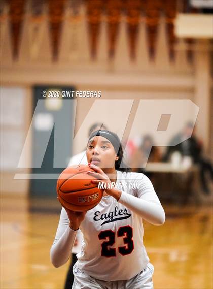 Thumbnail 3 in Salesian College Preparatory vs. Chaminade (West Coast Jamboree) photogallery.