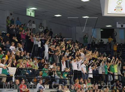 Thumbnail 1 in Owensboro Catholic vs Meade County (KHSAA 3rd Region Final) photogallery.