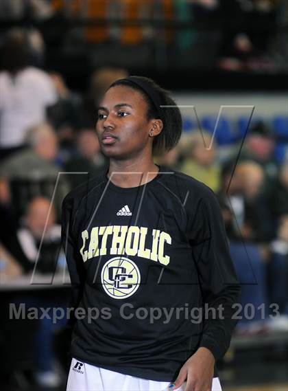 Thumbnail 1 in Owensboro Catholic vs Meade County (KHSAA 3rd Region Final) photogallery.