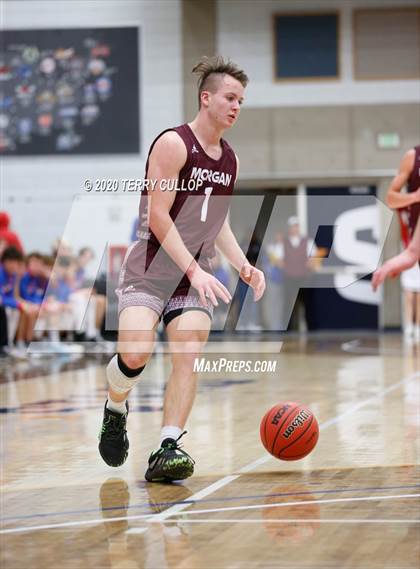 Thumbnail 2 in Morgan vs. Richfield (UHSAA 3A Quarterfinal) photogallery.