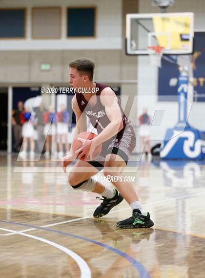 Thumbnail 1 in Morgan vs. Richfield (UHSAA 3A Quarterfinal) photogallery.