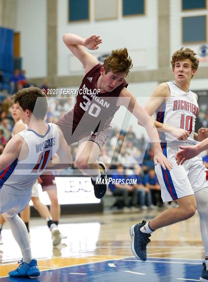 Thumbnail 3 in Morgan vs. Richfield (UHSAA 3A Quarterfinal) photogallery.