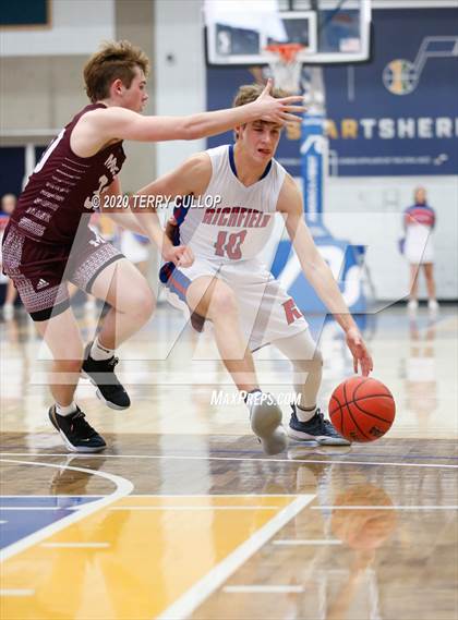 Thumbnail 1 in Morgan vs. Richfield (UHSAA 3A Quarterfinal) photogallery.