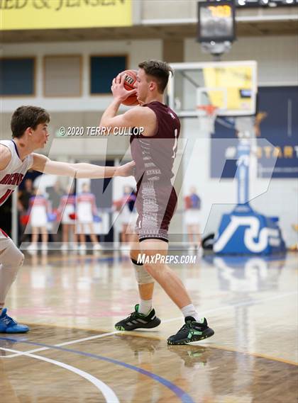 Thumbnail 3 in Morgan vs. Richfield (UHSAA 3A Quarterfinal) photogallery.