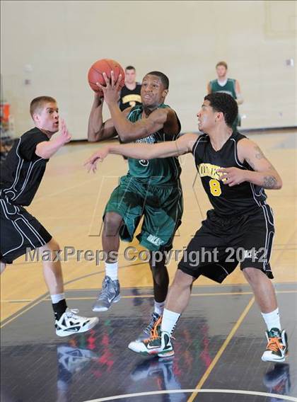 Thumbnail 1 in MBCA All-Star Game (Gold vs Green) photogallery.