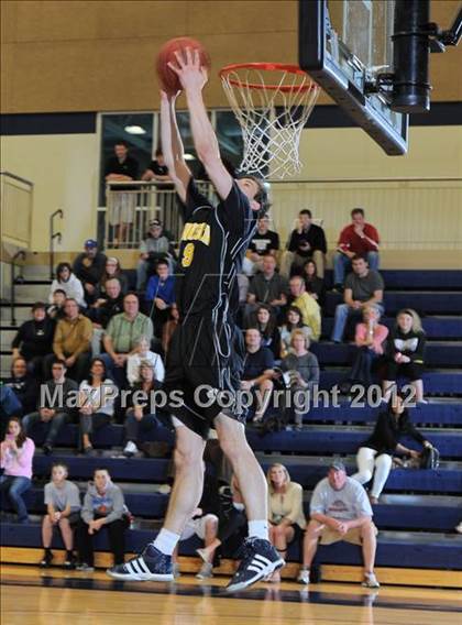 Thumbnail 3 in MBCA All-Star Game (Gold vs Green) photogallery.
