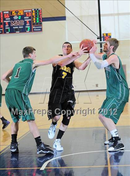 Thumbnail 2 in MBCA All-Star Game (Gold vs Green) photogallery.