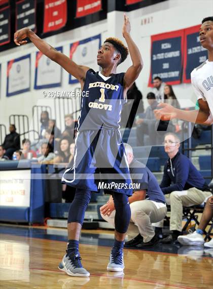 Thumbnail 2 in Queens Grant vs. Hickory Grove Christian (WNC Holiday Classic) photogallery.