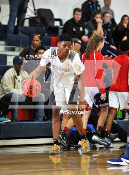 Thumbnail 3 in Queens Grant vs. Hickory Grove Christian (WNC Holiday Classic) photogallery.
